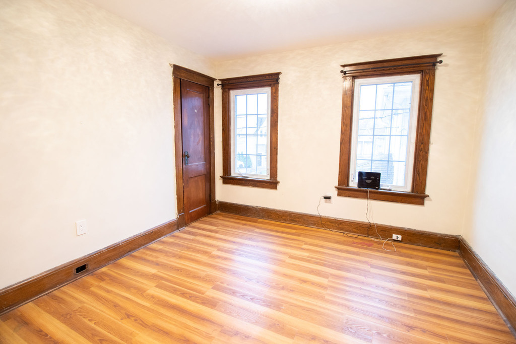 123 Lake St - Photo 16