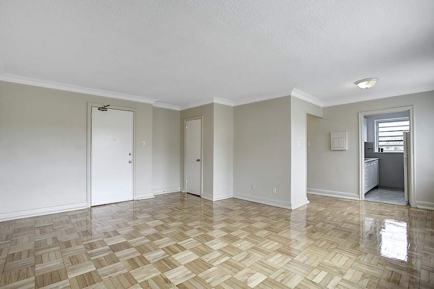 South Kingsway  - Photo 12