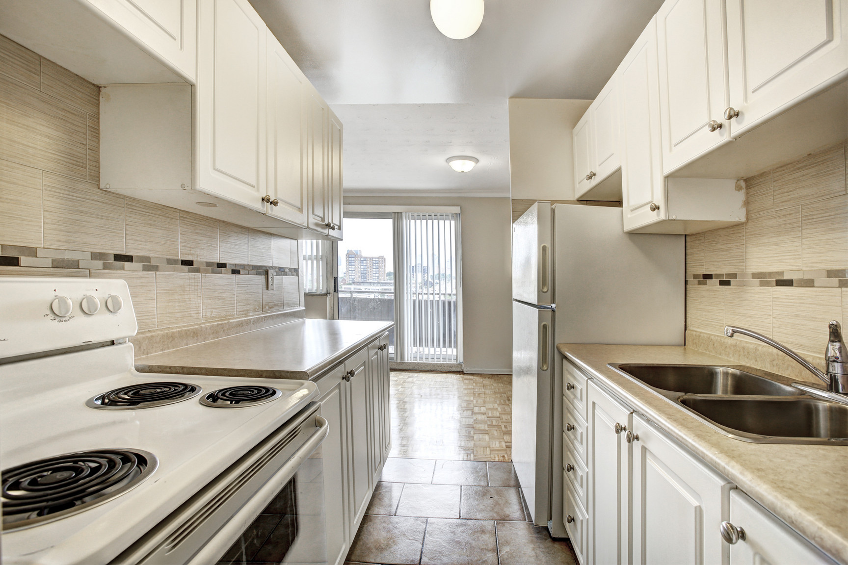 Hurontario - Photo 2