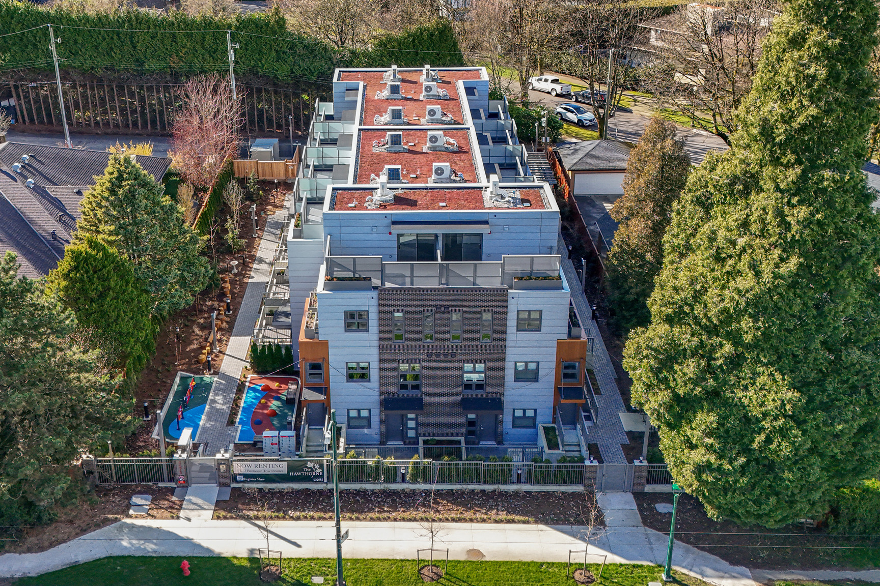 Hawthorne - 4575 Granville St - Photo 31