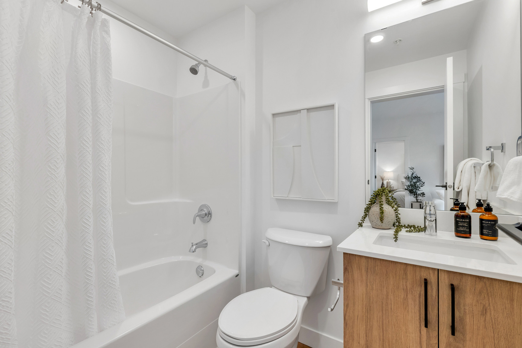 TELUS Living Nanaimo - 235 Wallace St - Photo 11