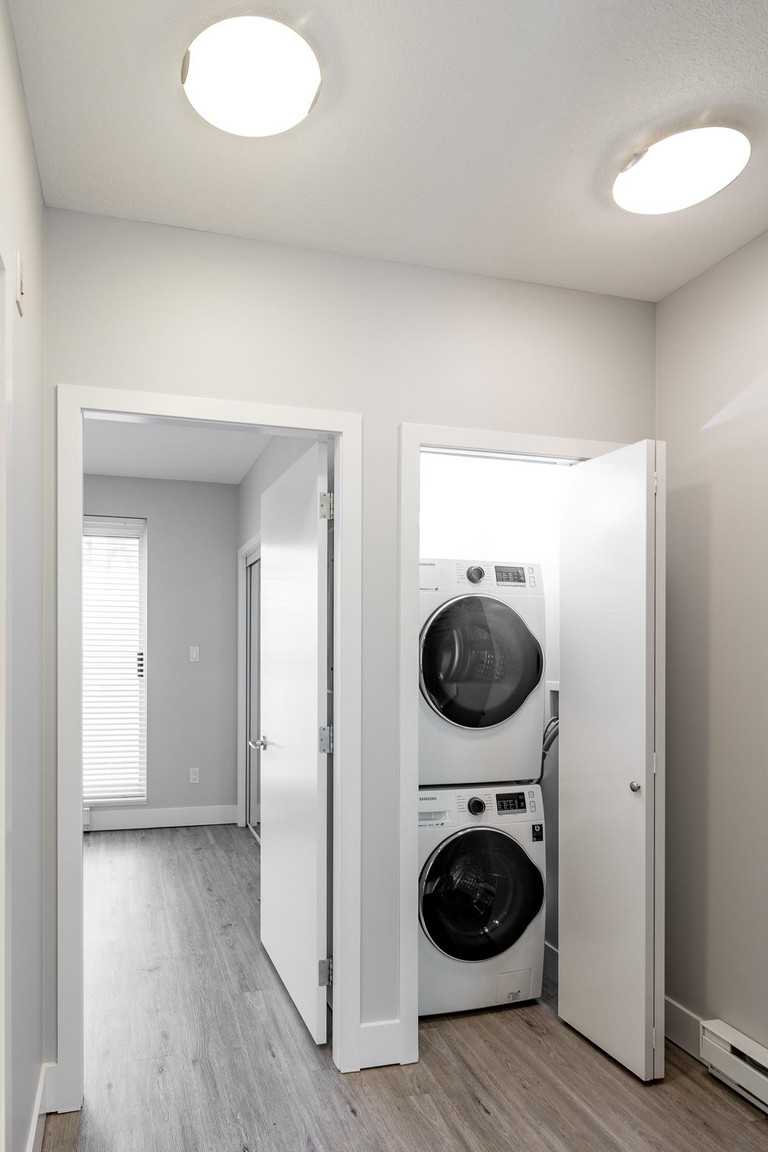 Hazel Street Townhouses - Photo 17