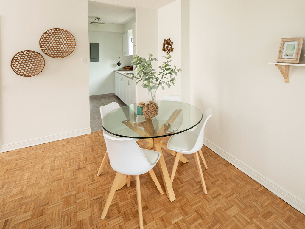 Brittany Drive Apartments - Photo 4