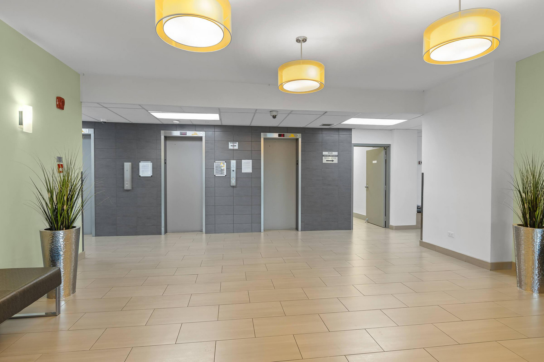 Lakeview Apartments - Photo 3