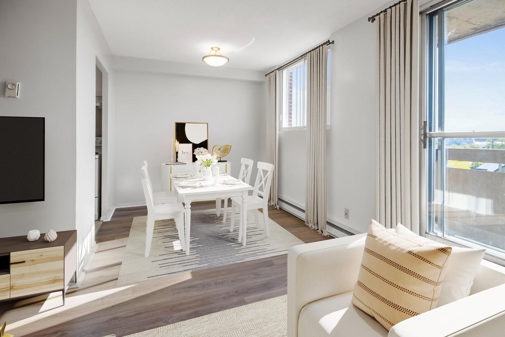 Riverside Towers - Photo 9