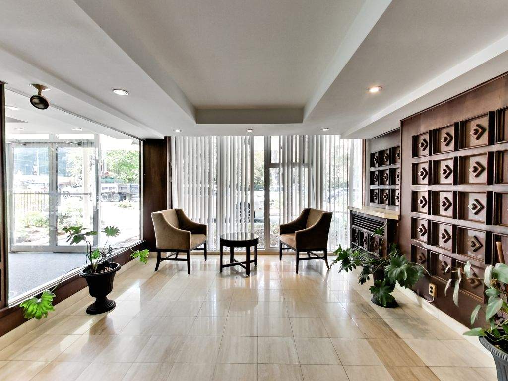 425 Avenue Road - Photo 6