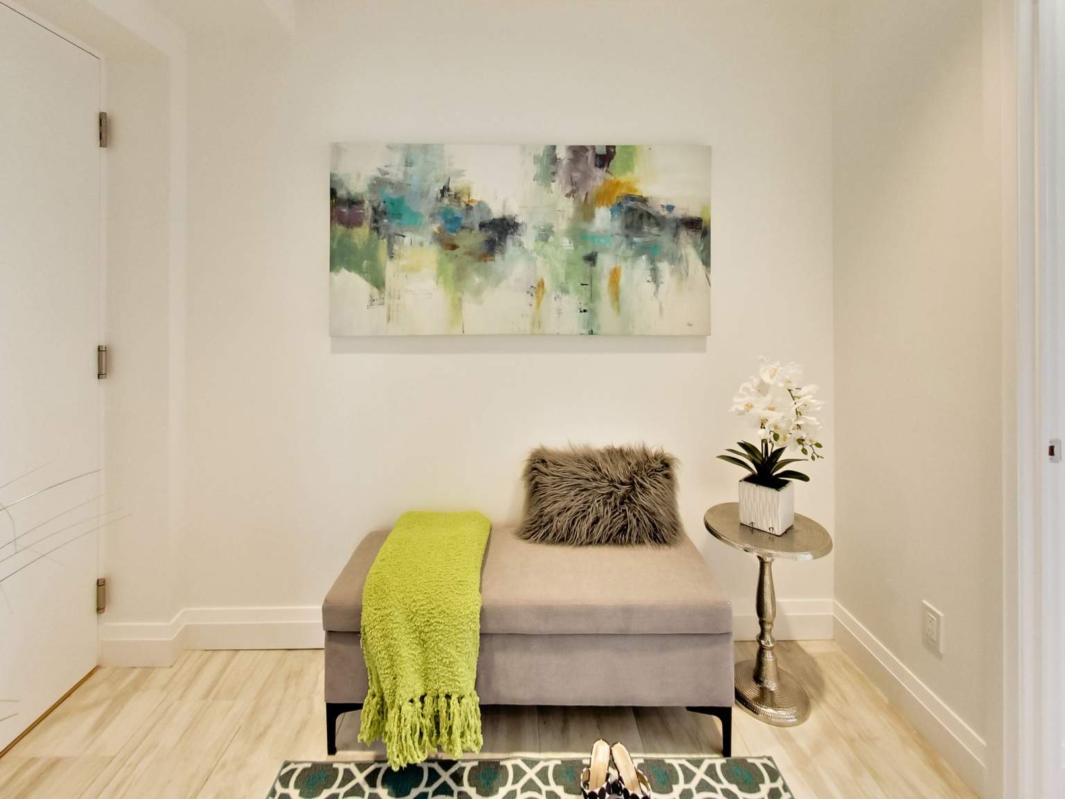 42 Glen Elm Avenue - Photo 5