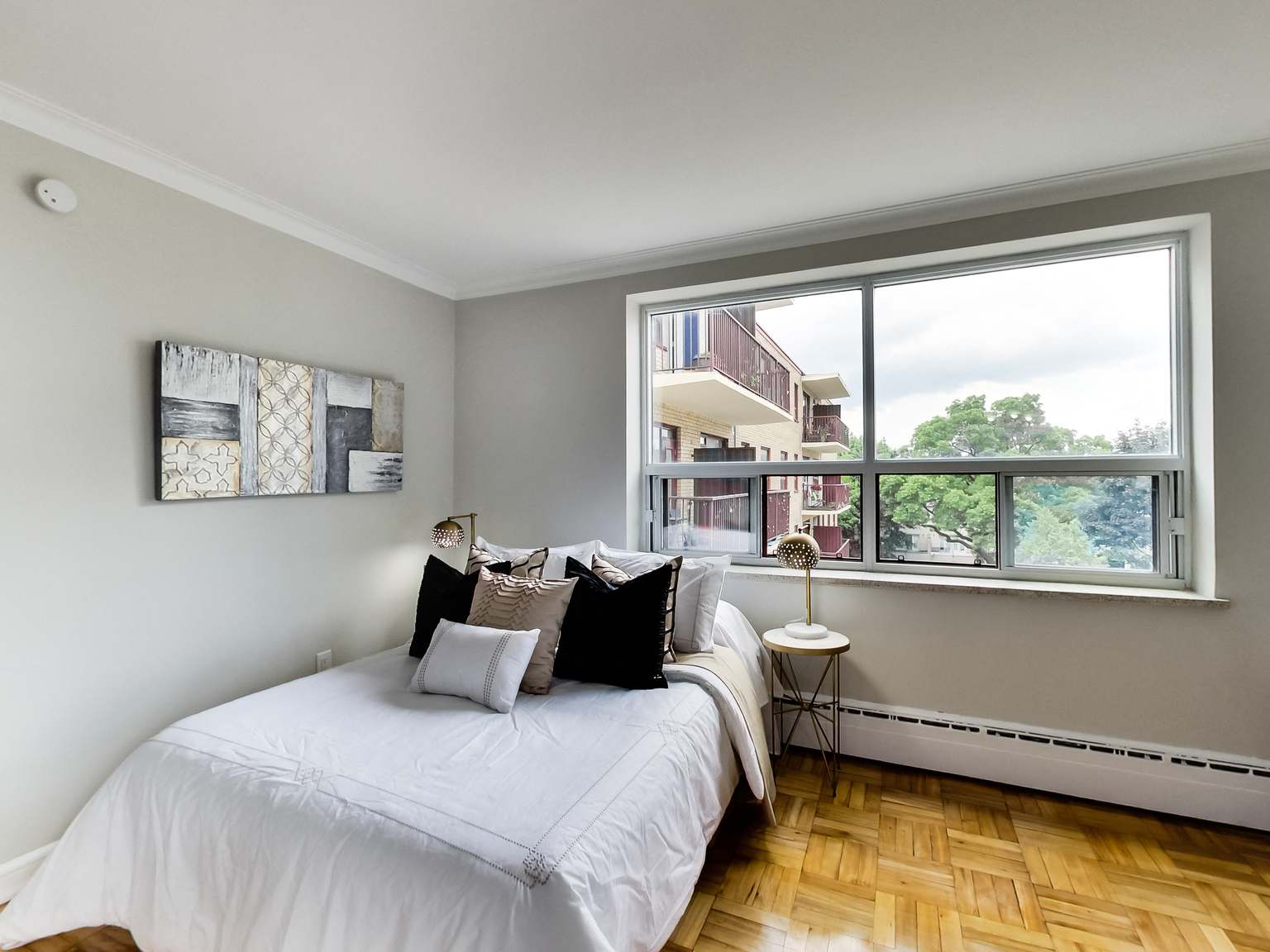 460 Eglinton Avenue East - Photo 20