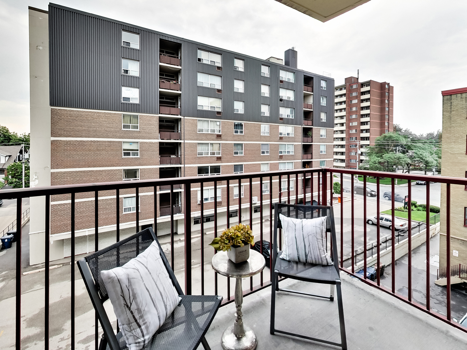 460 Eglinton Avenue East - Photo 41
