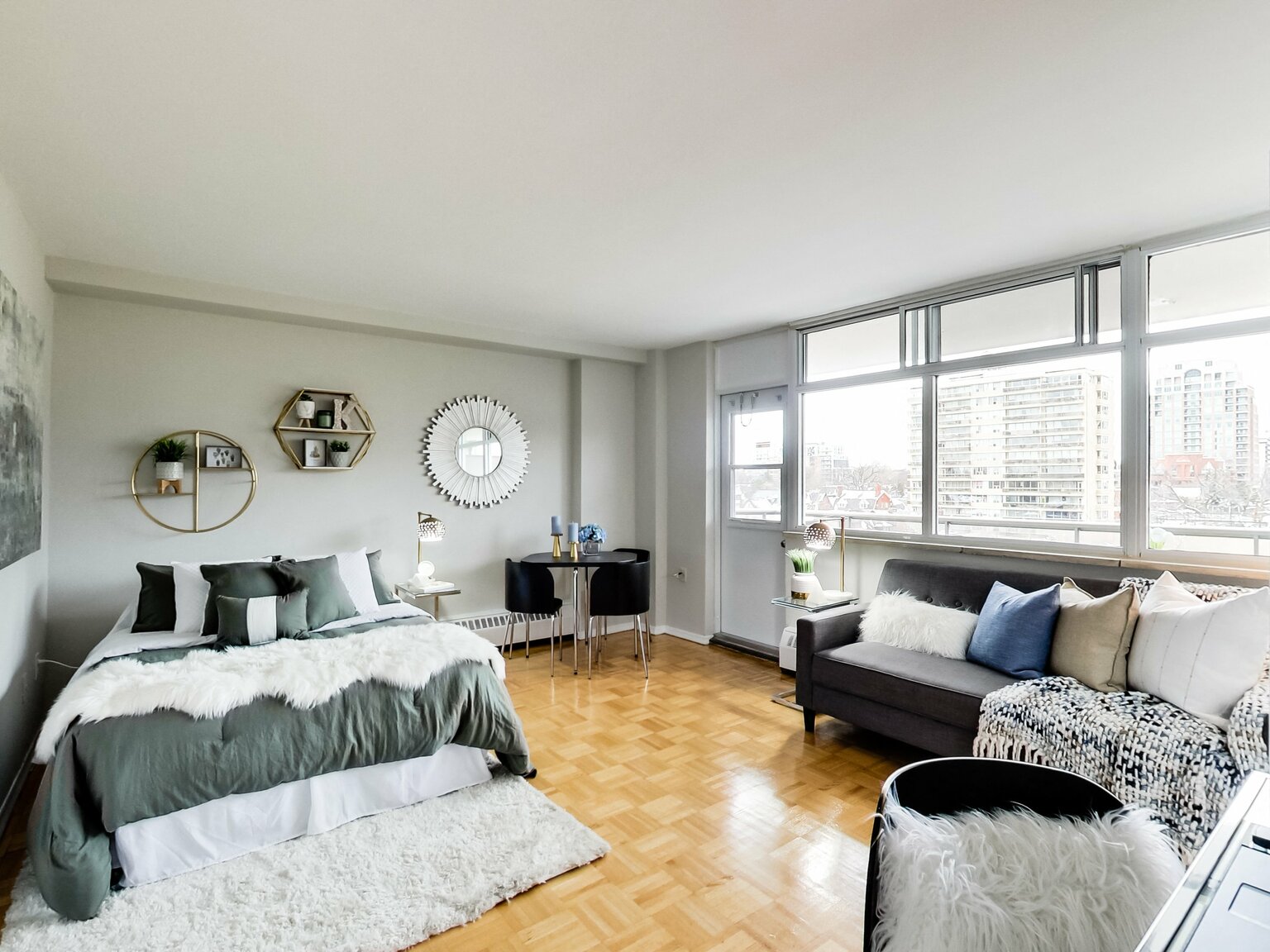 425 Avenue Road - Photo 28