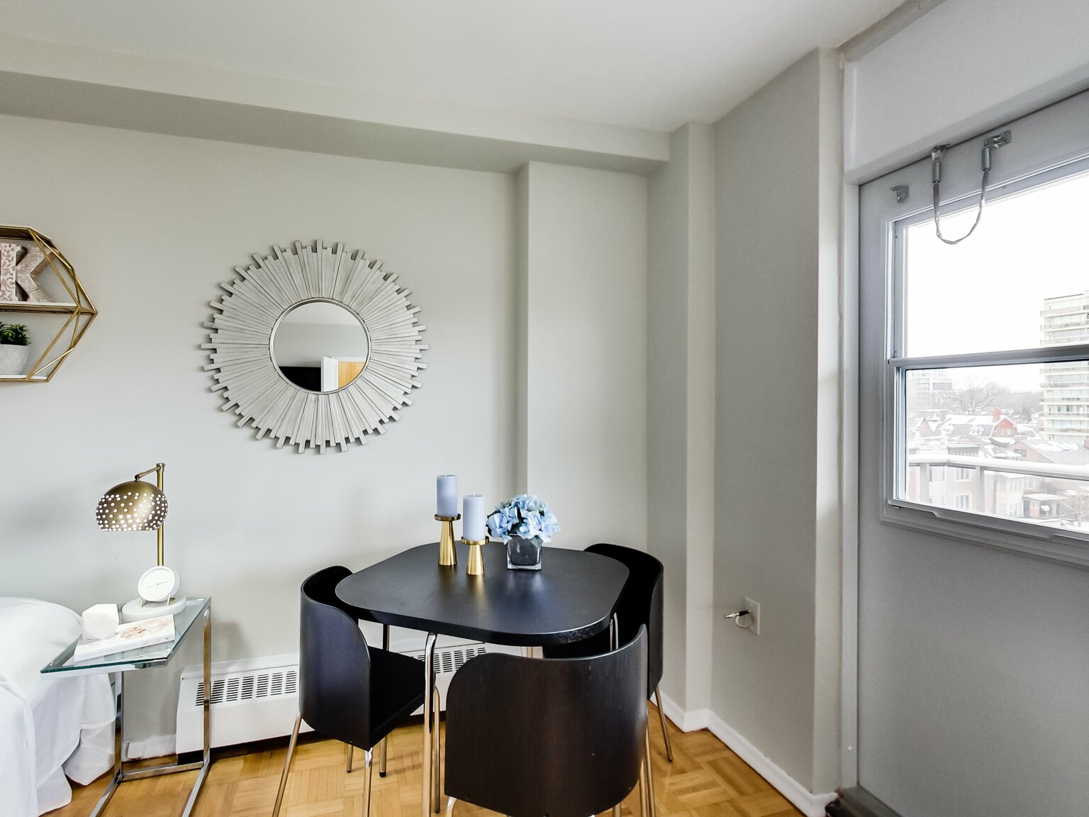 425 Avenue Road - Photo 36