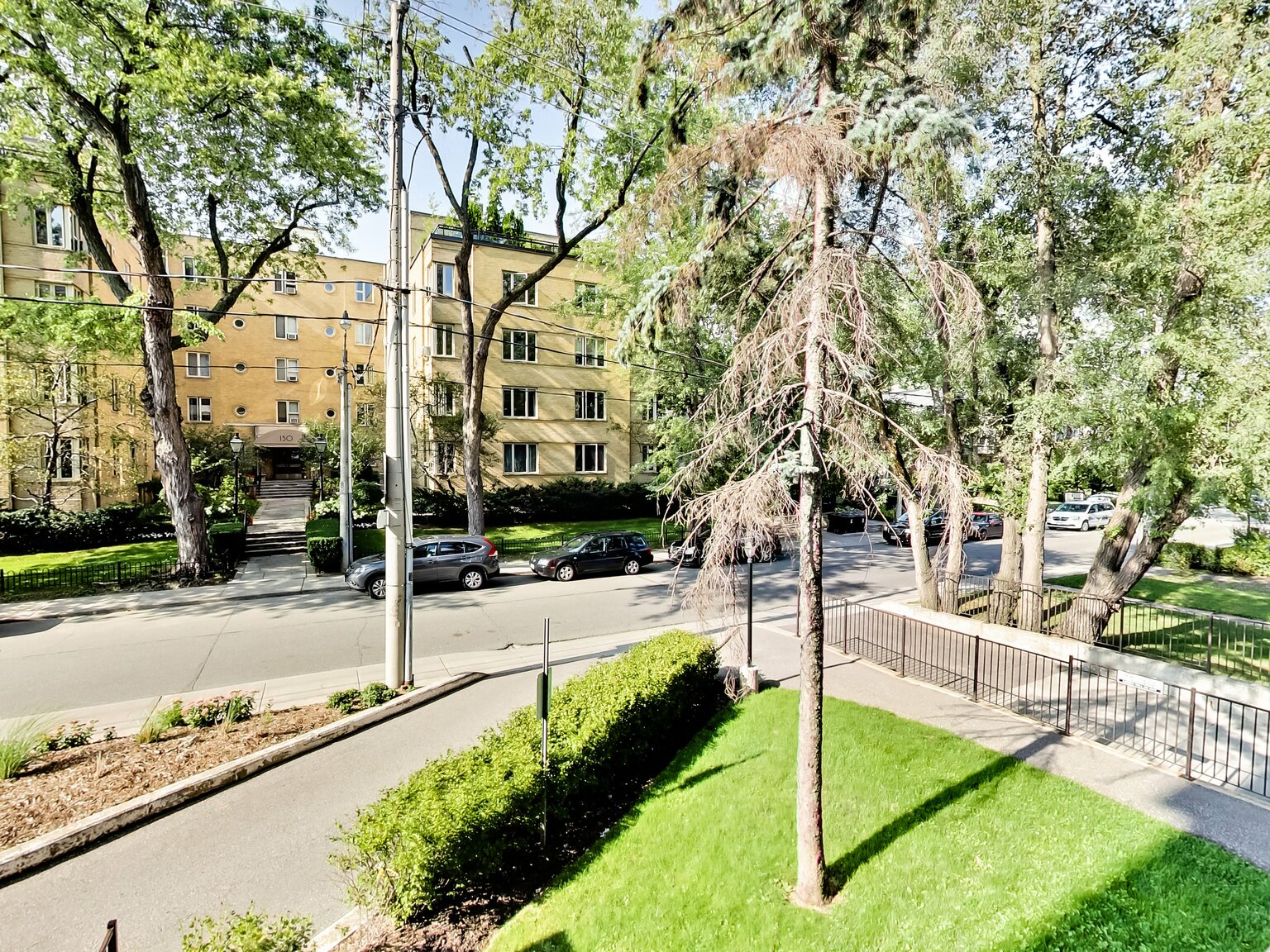 425 Avenue Road - Photo 46