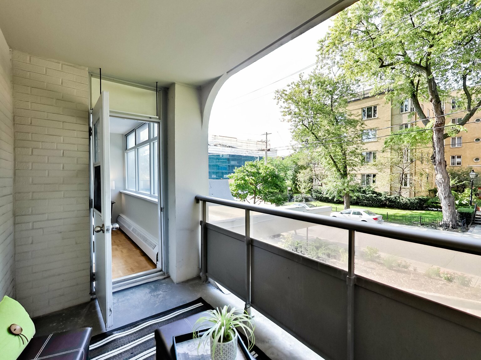 425 Avenue Road - Photo 48