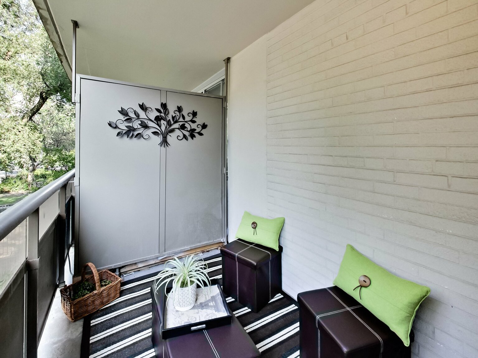 425 Avenue Road - Photo 57