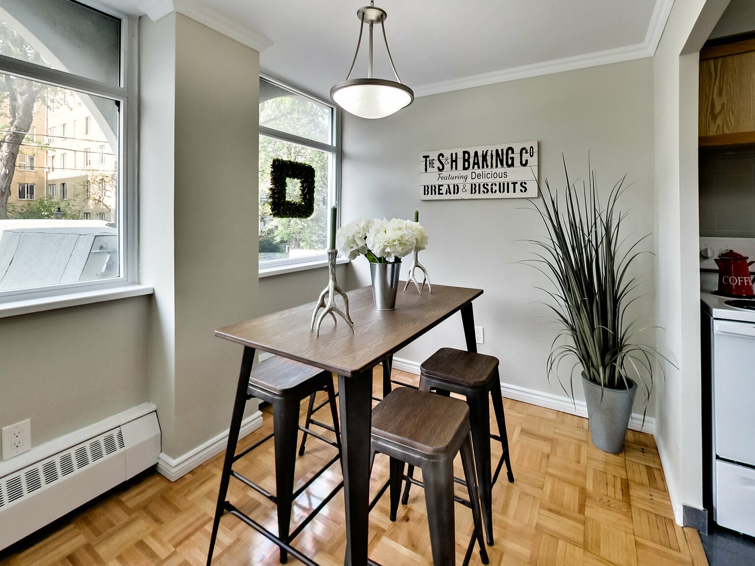 425 Avenue Road - Photo 58