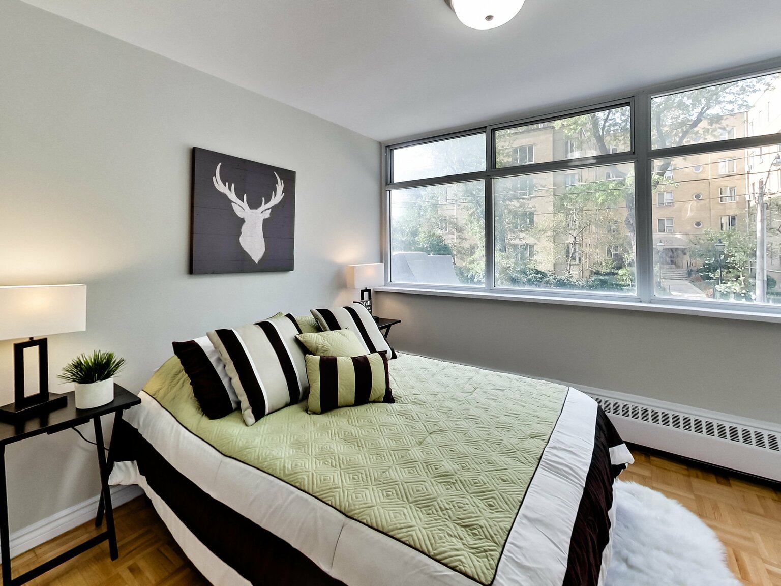 425 Avenue Road - Photo 59