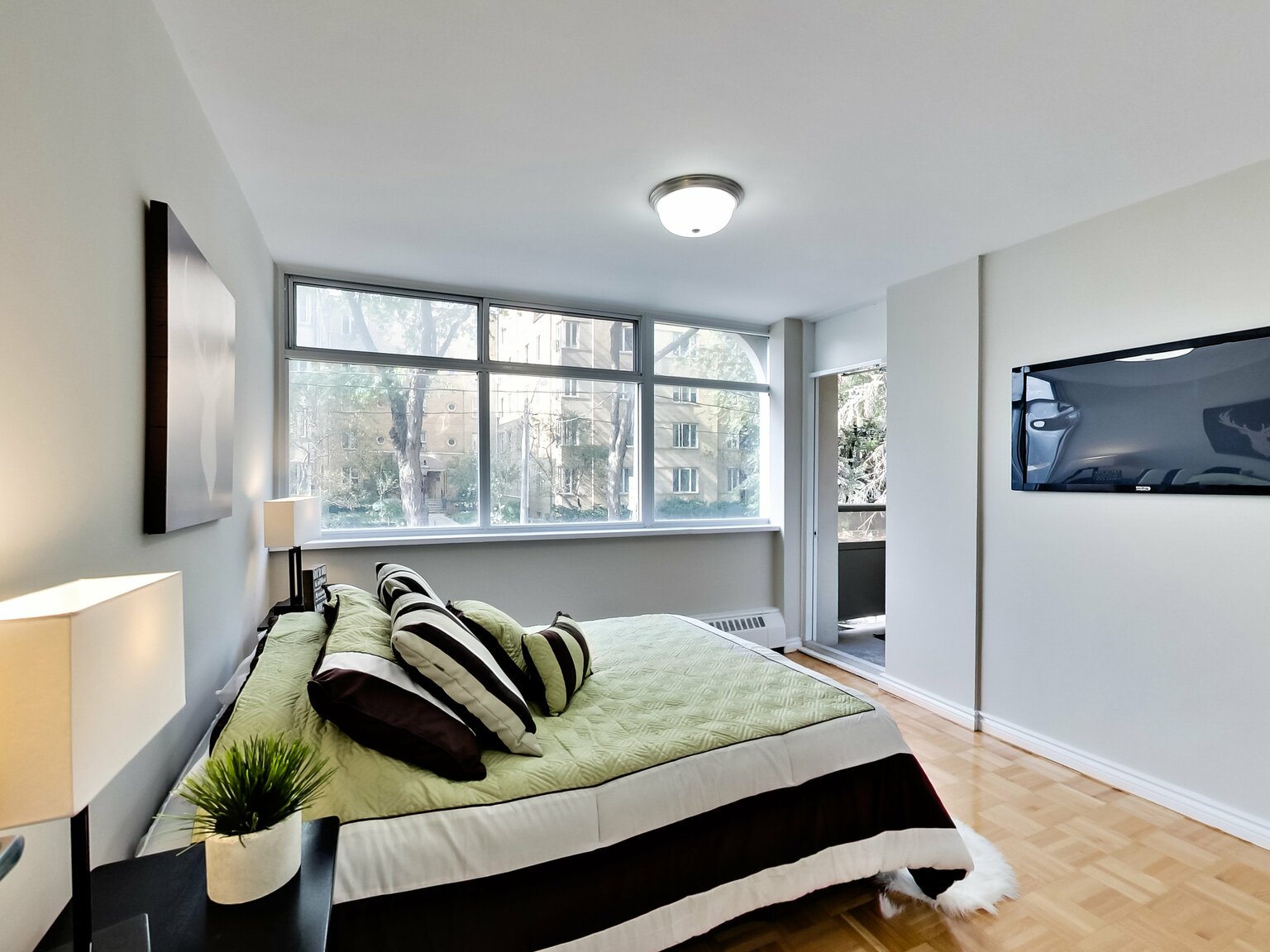 425 Avenue Road - Photo 65