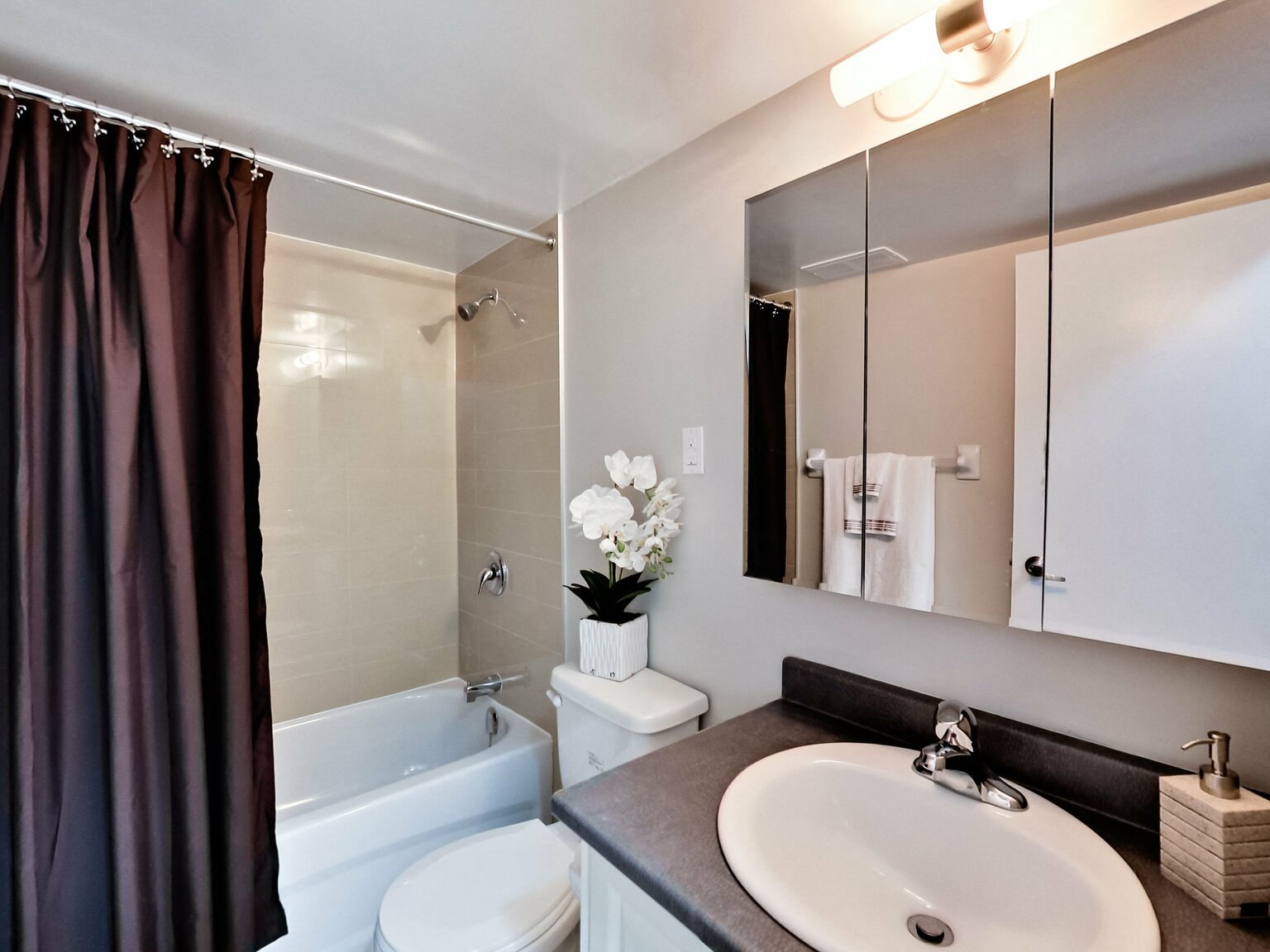 425 Avenue Road - Photo 68