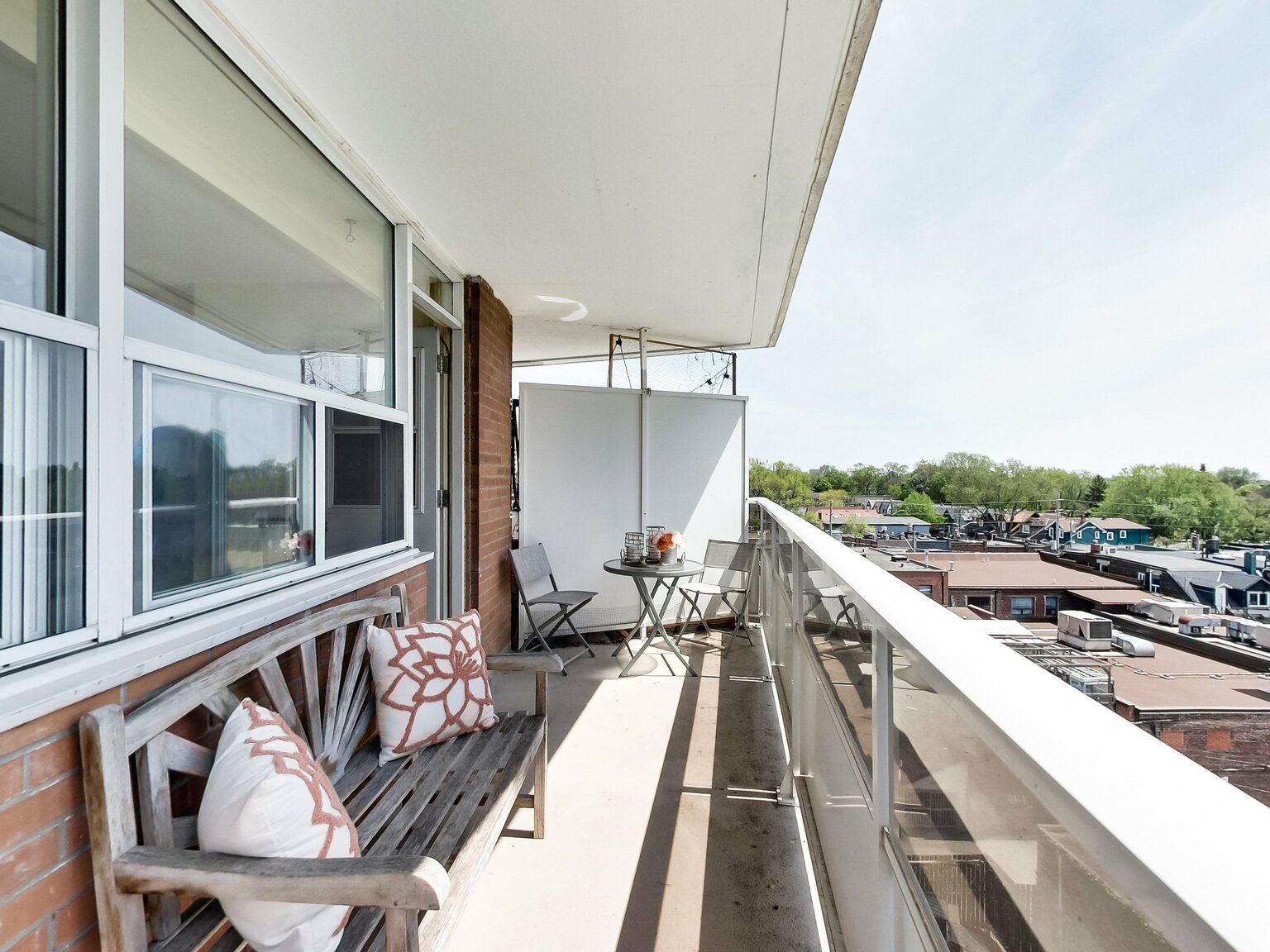 Cosburn Apartments - Photo 19