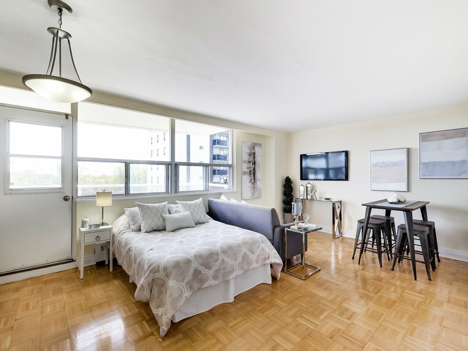Cosburn Apartments - Photo 28