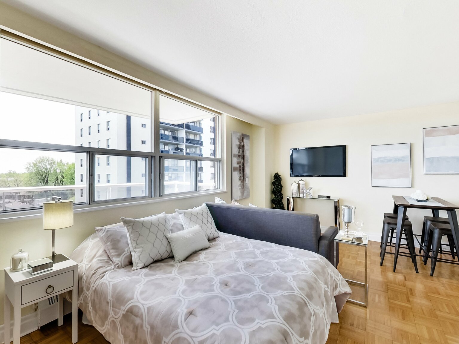 Cosburn Apartments - Photo 30