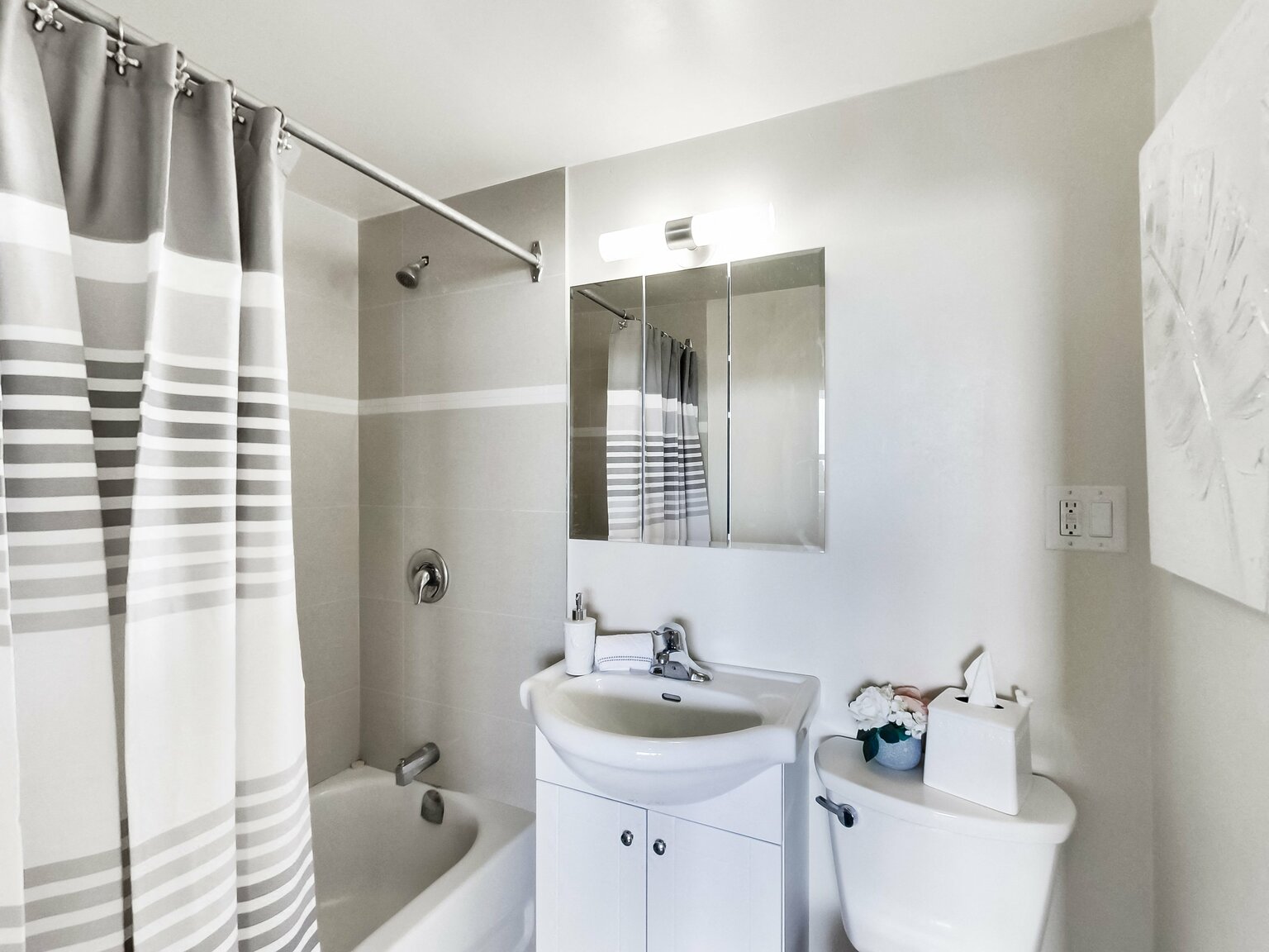 Cosburn Apartments - Photo 32