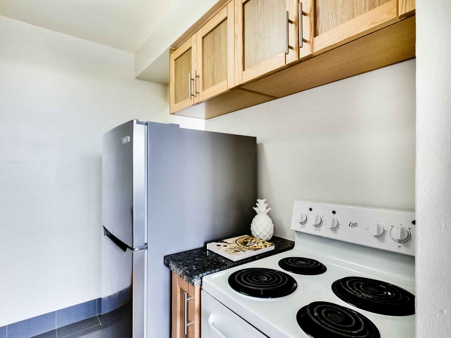 Cosburn Apartments - Photo 33