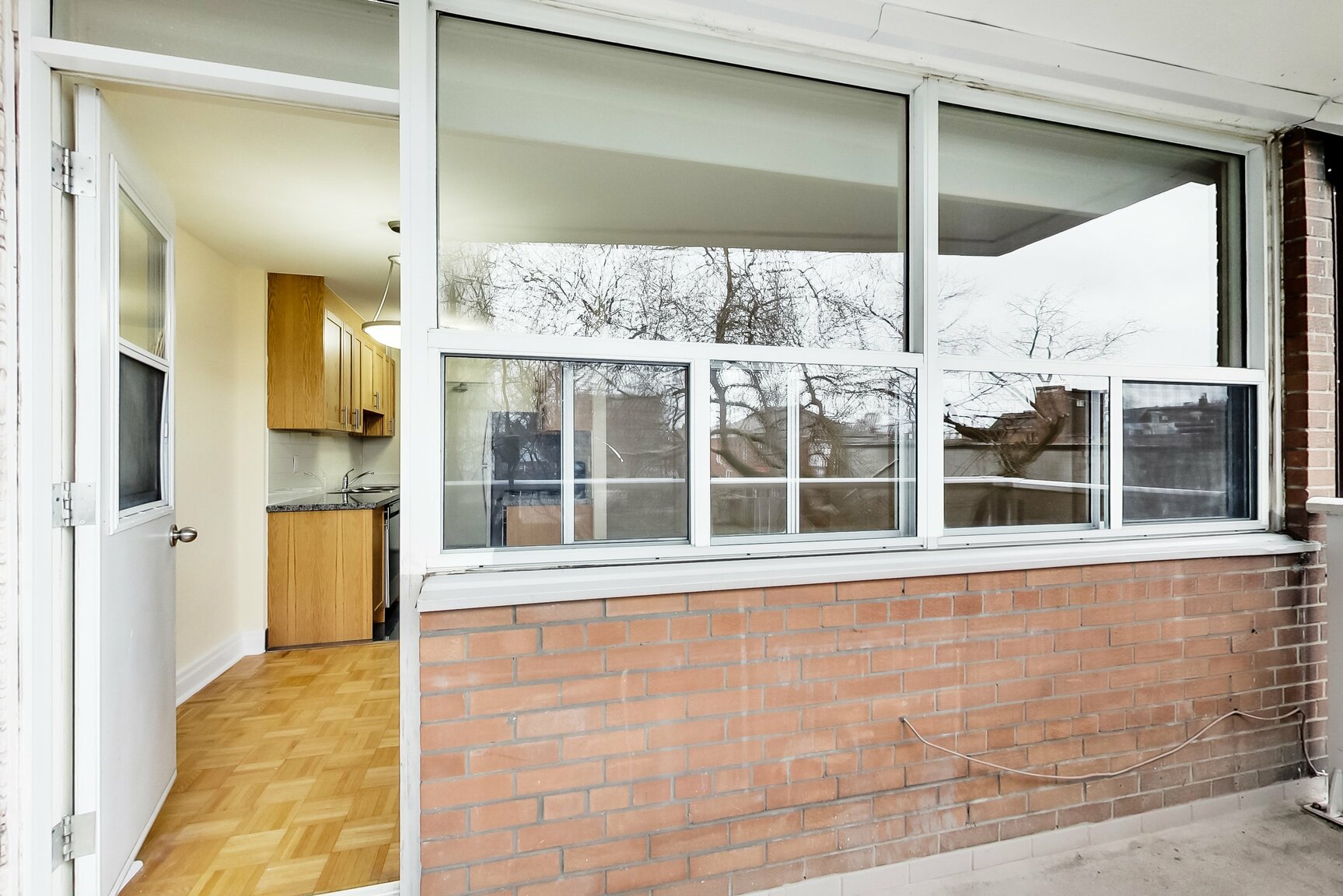 Cosburn Apartments - Photo 68