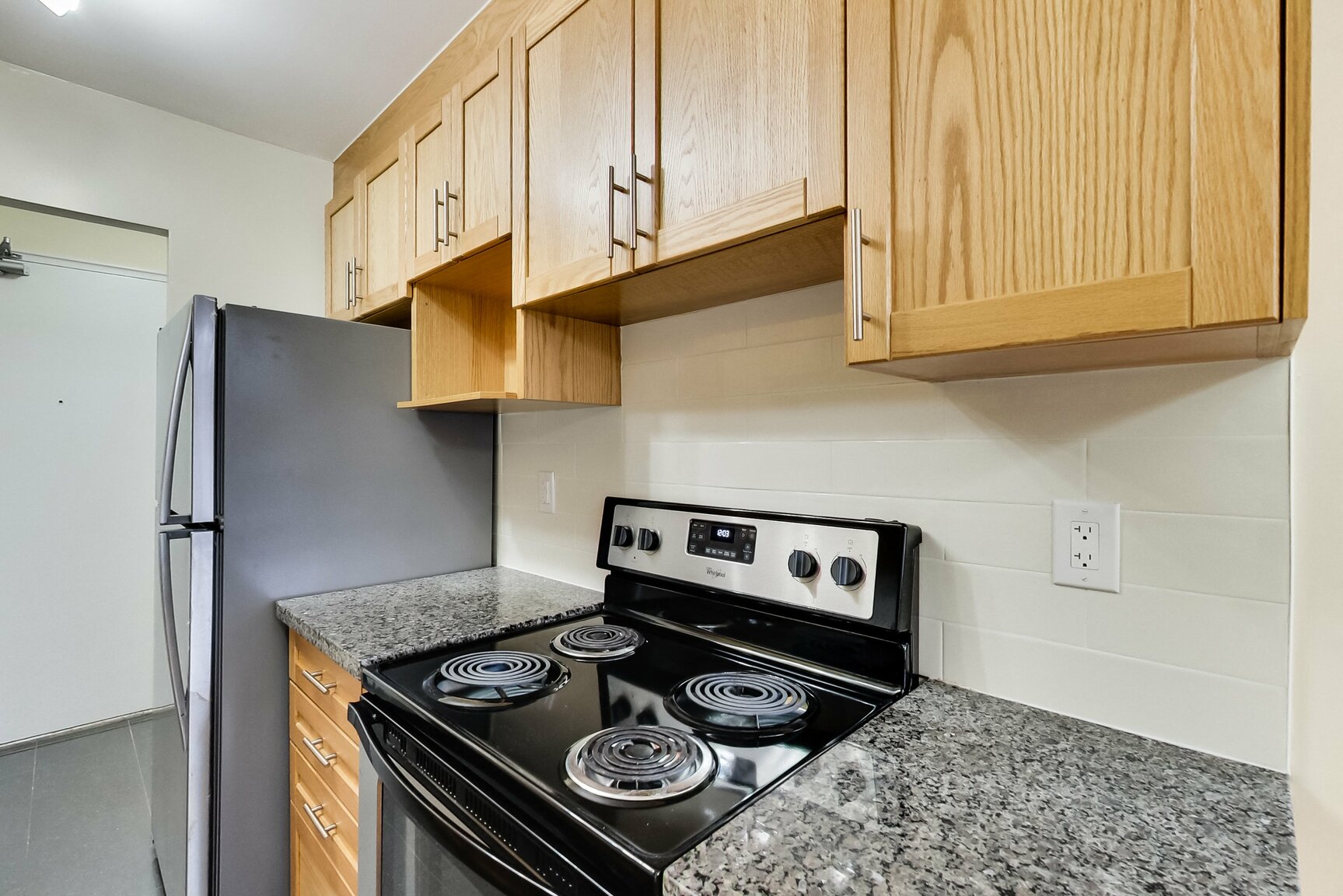 Cosburn Apartments - Photo 70