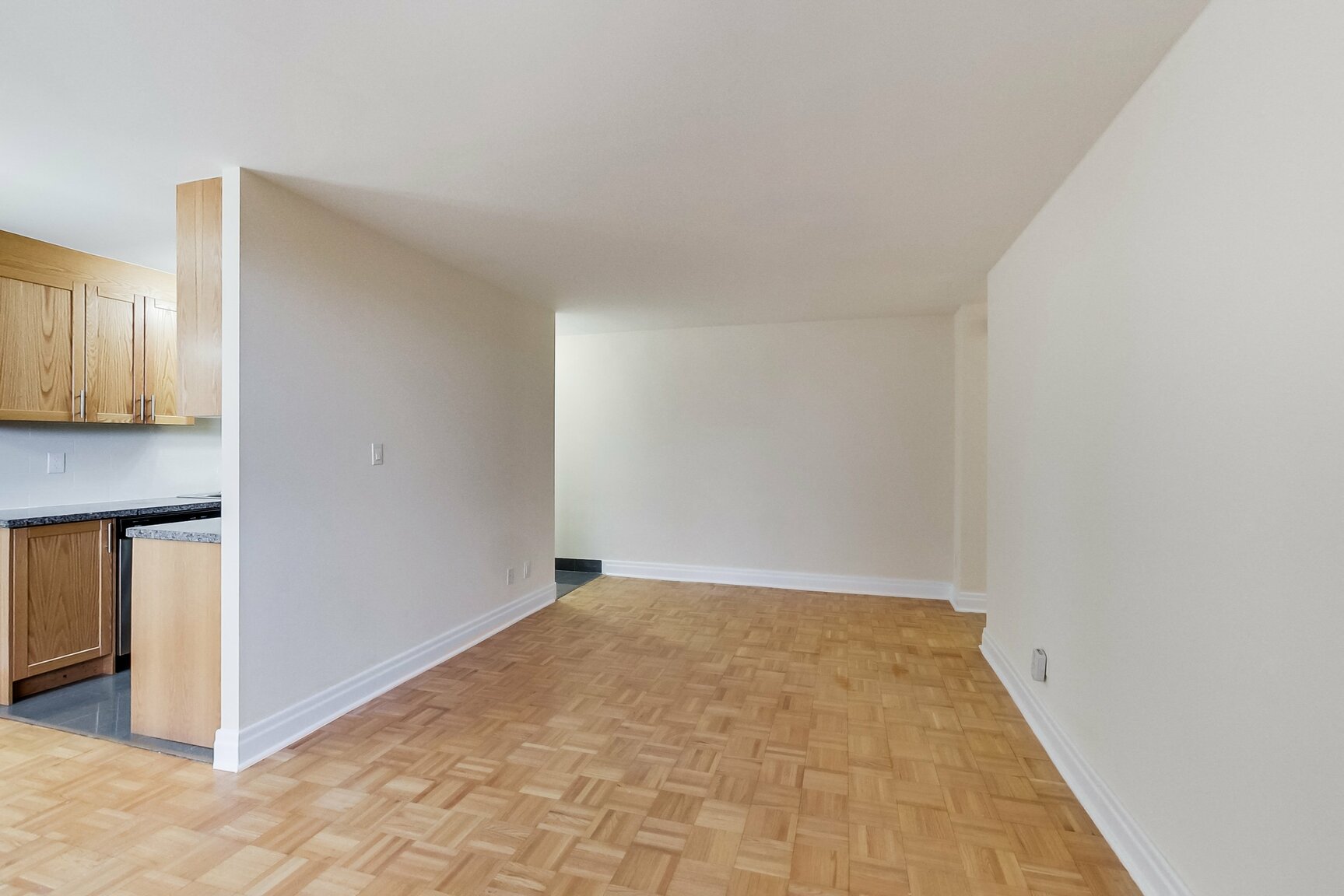 Cosburn Apartments - Photo 82