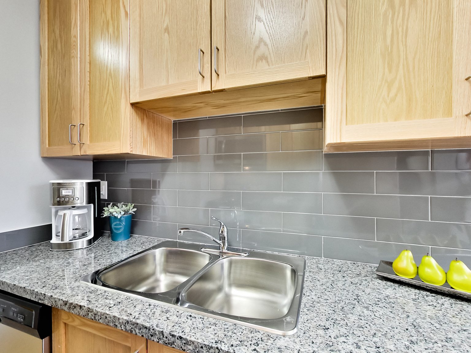 42 Glen Elm Avenue - Photo 23