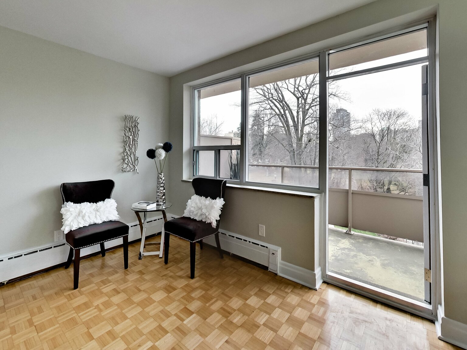 42 Glen Elm Avenue - Photo 33