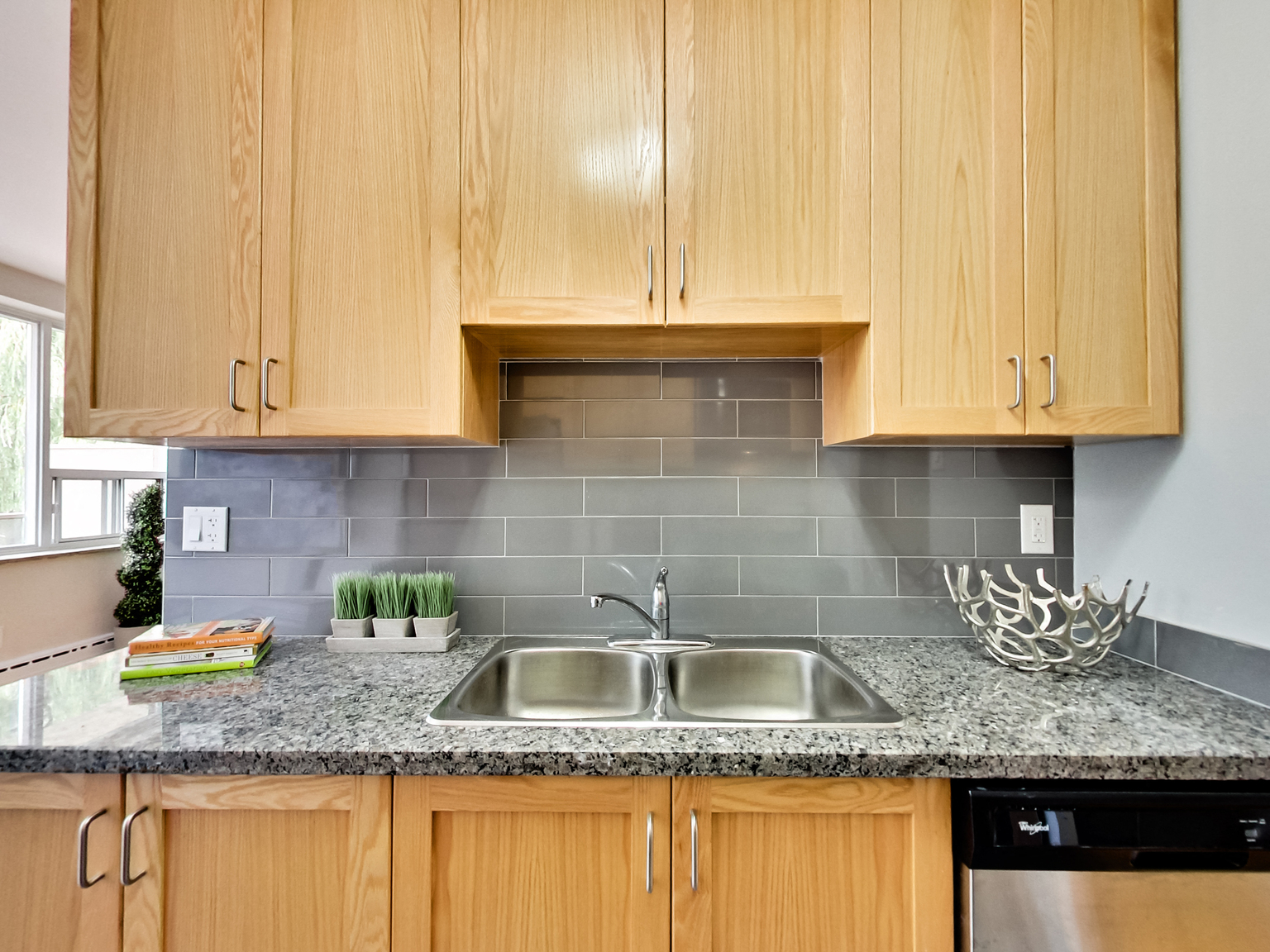 42 Glen Elm Avenue - Photo 47