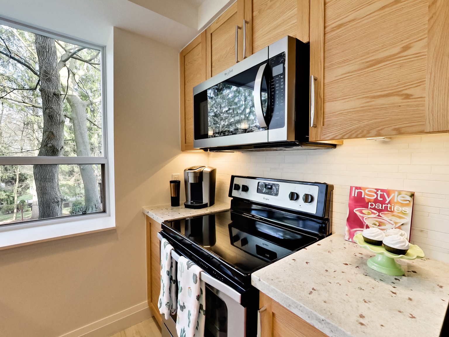 42 Glen Elm Avenue - Photo 74