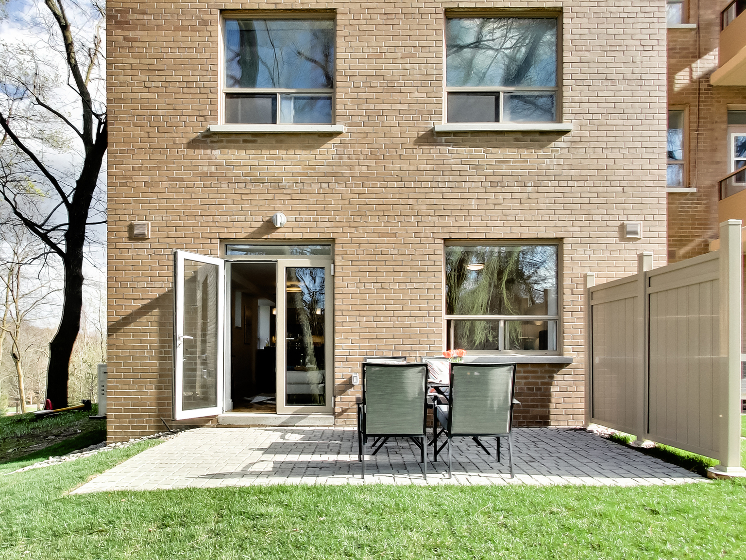 42 Glen Elm Avenue - Photo 95