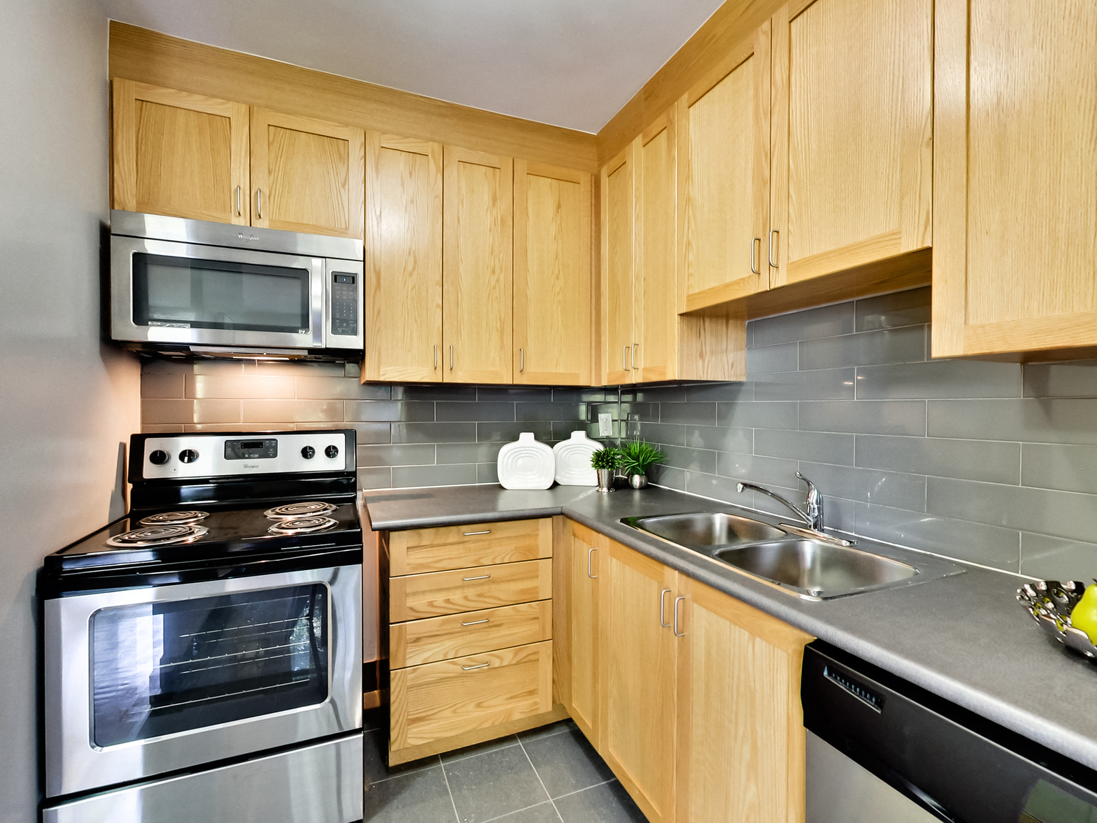 42 Glen Elm Avenue - Photo 119