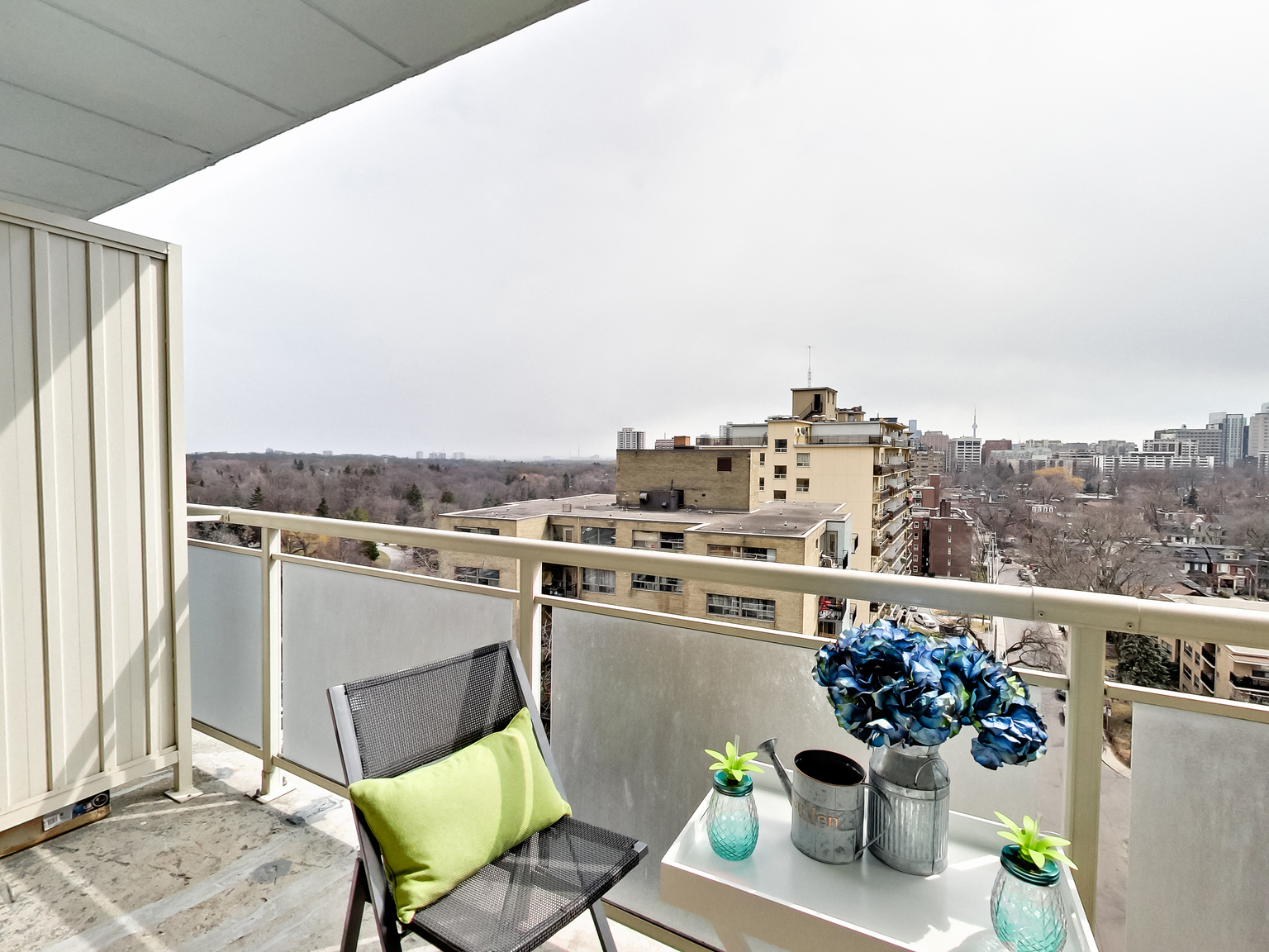Brentwood Towers - Photo 24