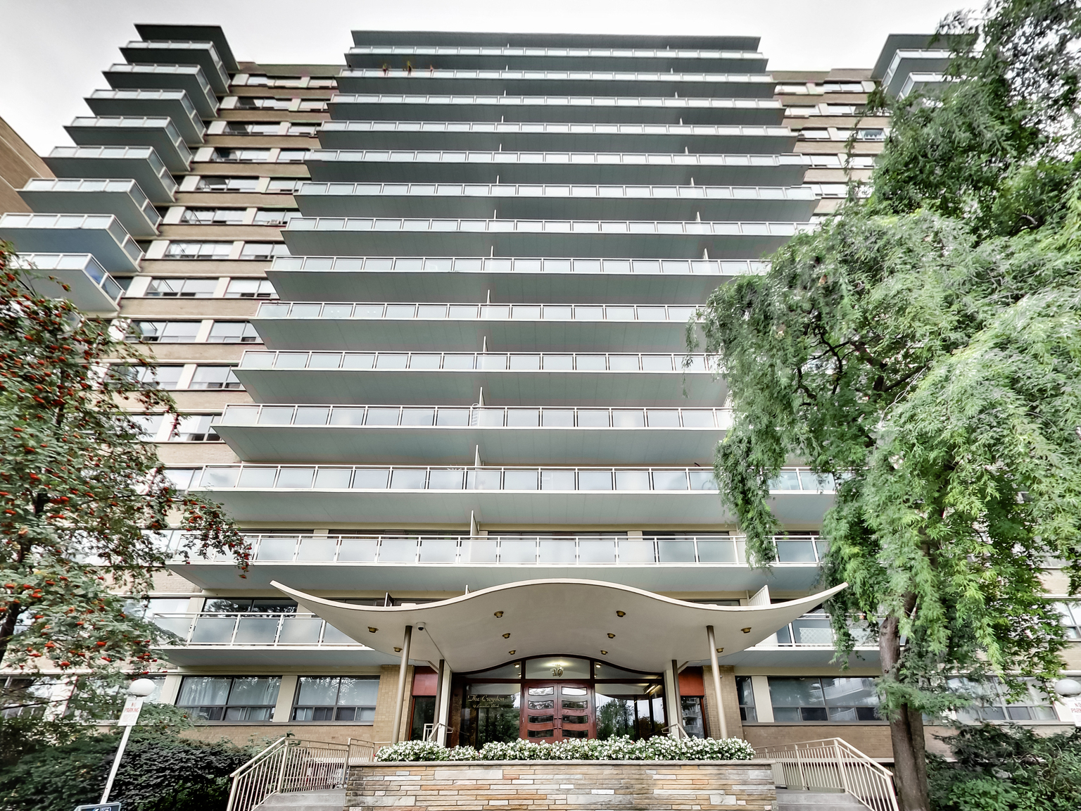 Brentwood Towers - Photo 52