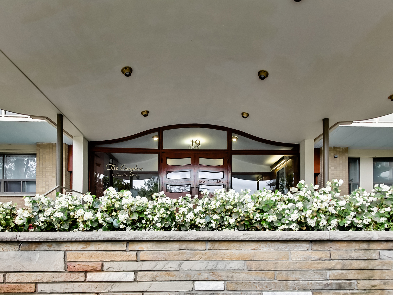 Brentwood Towers - Photo 77