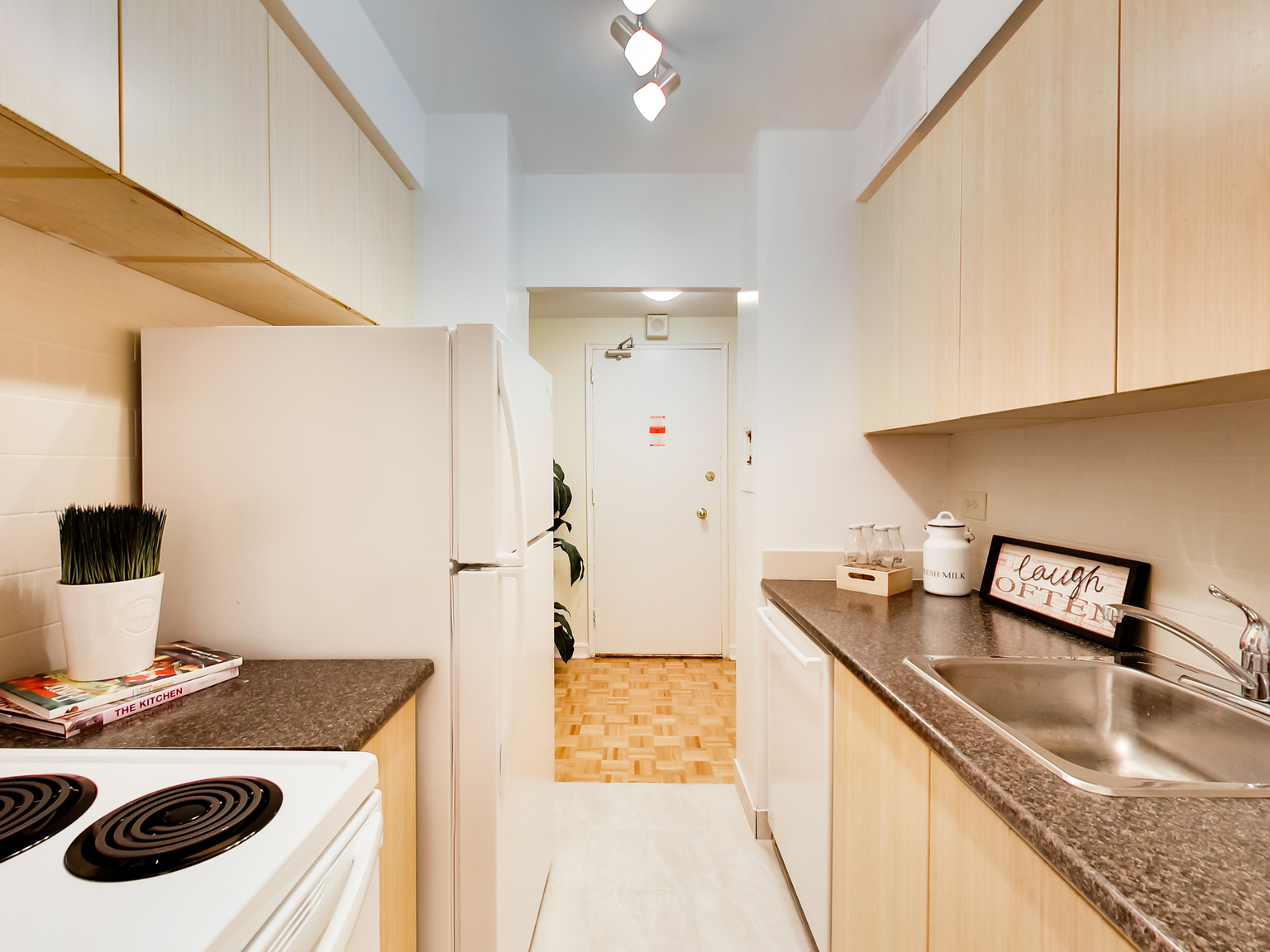 Brentwood Towers - Photo 91