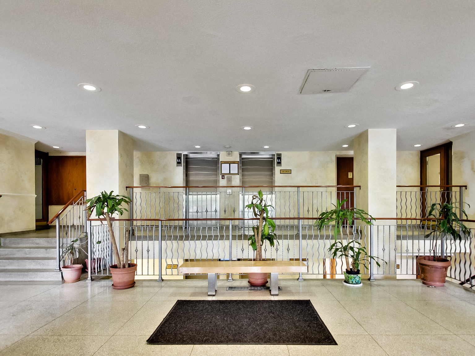 Brentwood Towers - Photo 92