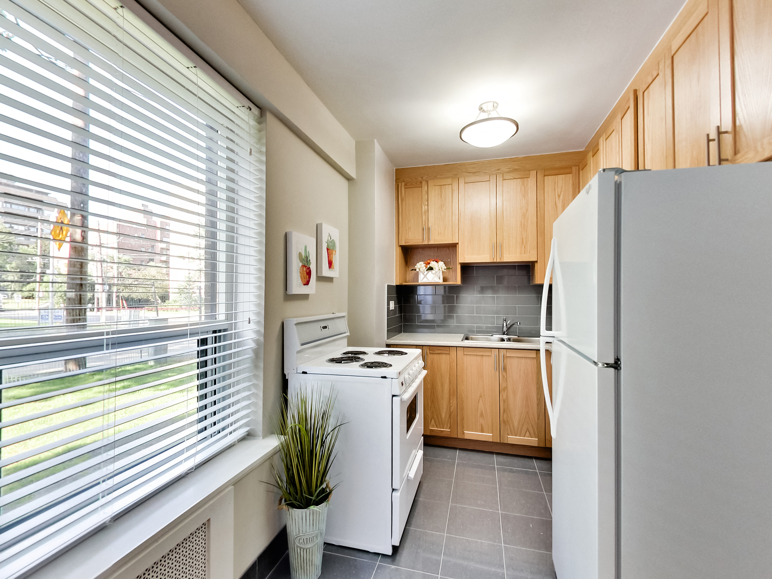 Ridge Hill Manor - Photo 27