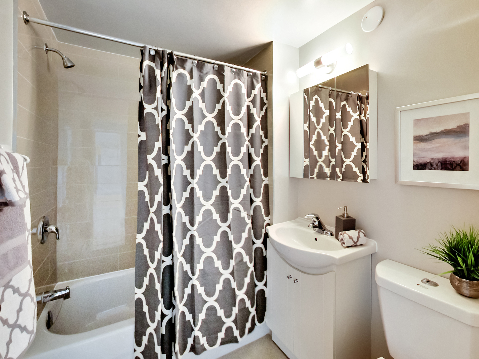 Melba Apartments - Photo 8
