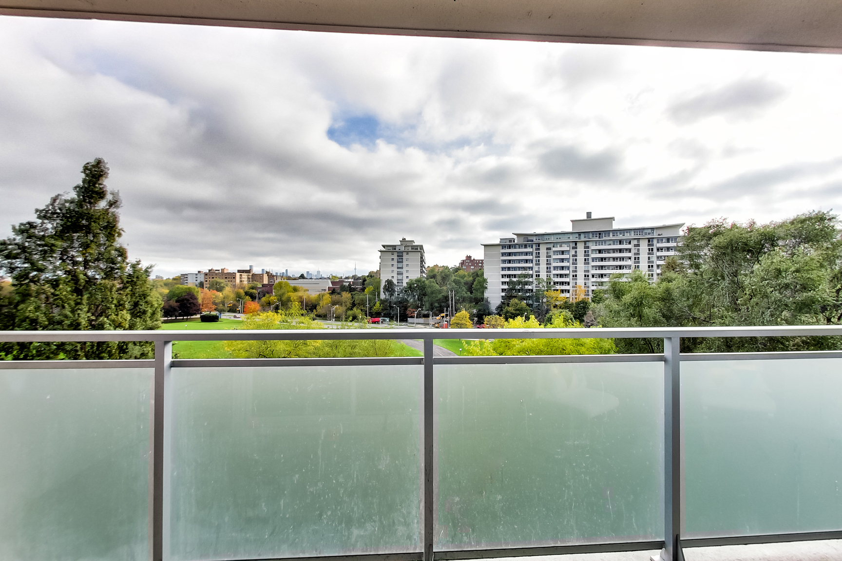 San Marino Place - Photo 32