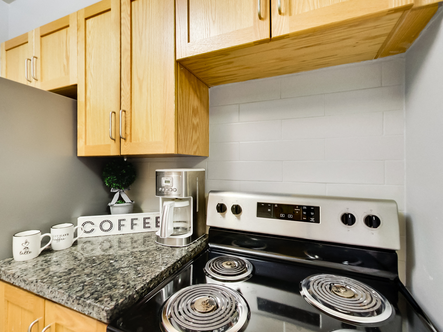 660 Briar Hill - Photo 12