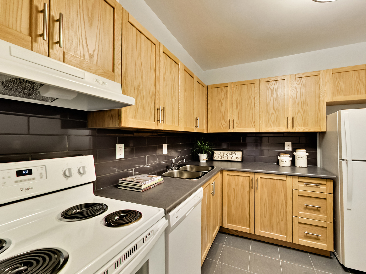 660 Briar Hill - Photo 39