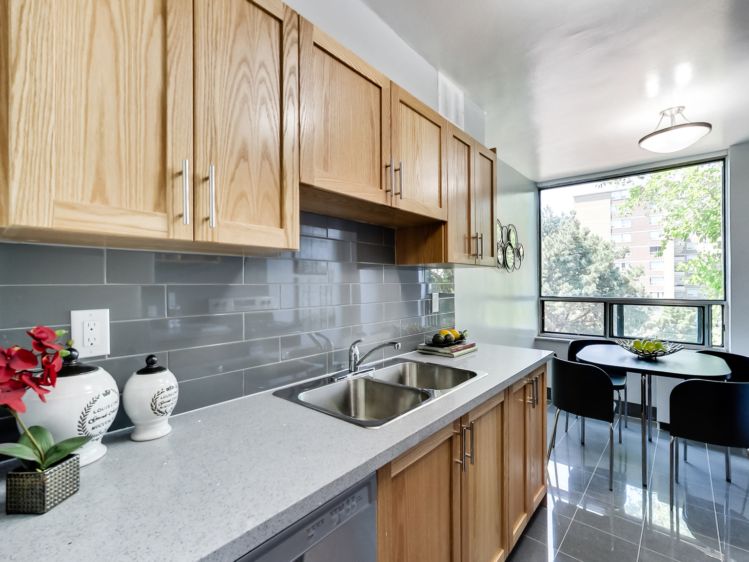 660 Briar Hill - Photo 70