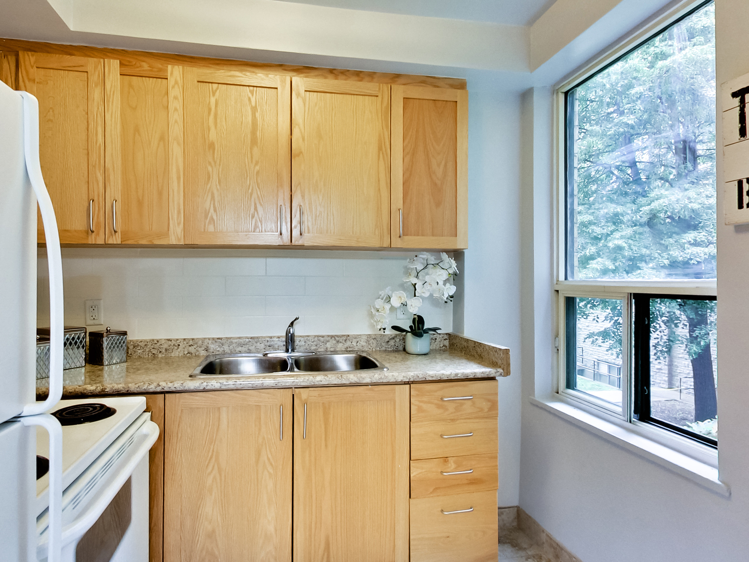 Park Terrace - Photo 40