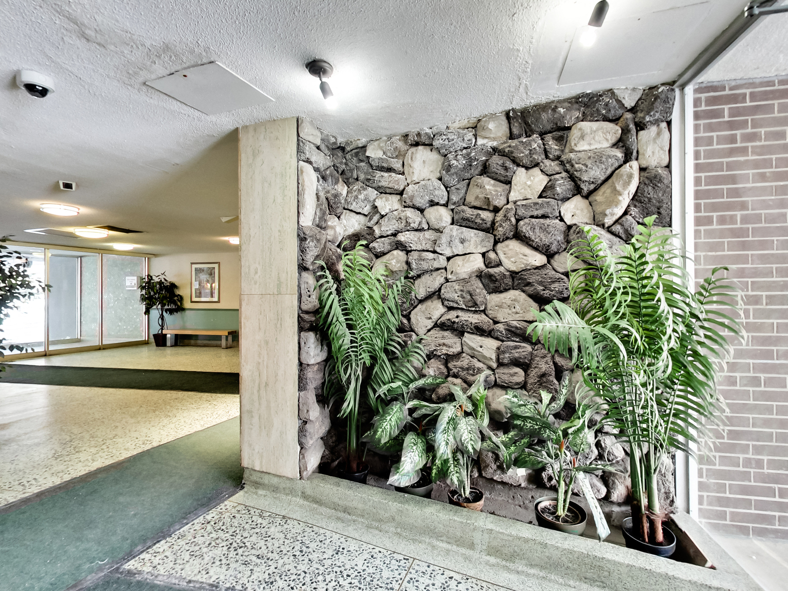Bathville Towers - Photo 3