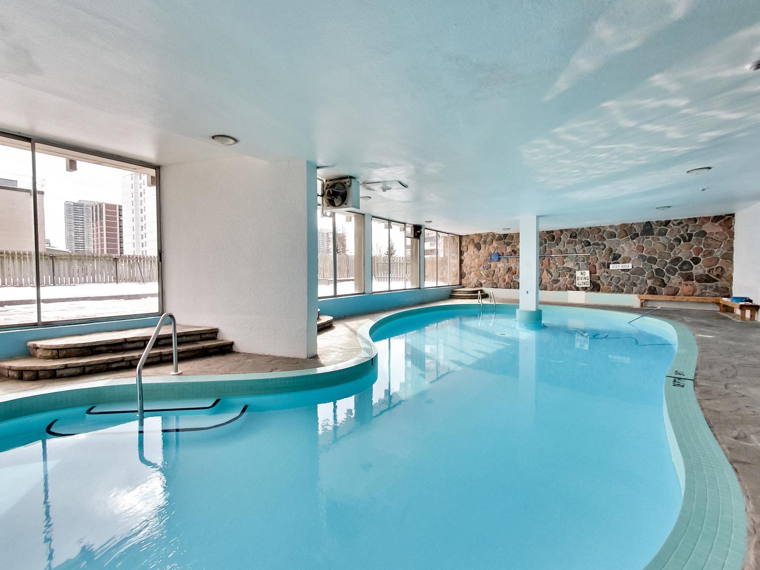 Bathville Towers - Photo 8